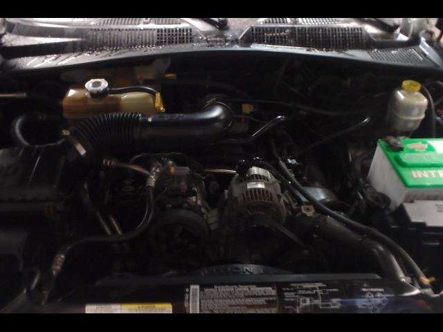 2005 Jeep Liberty Sport 4dr SUV